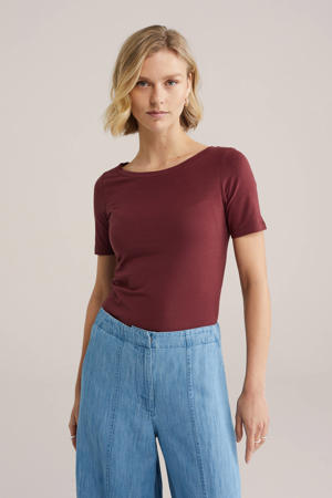 T-shirt donkerrood