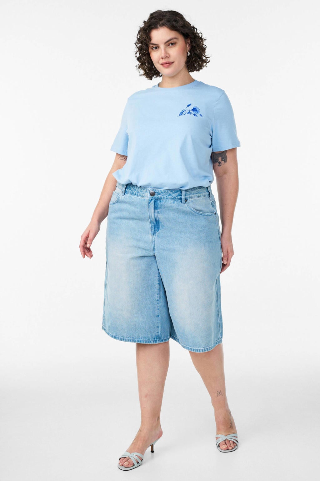 Light blue denim dames Zizzi wide leg regular waist jort van katoen met rits- en knoopsluiting en effen