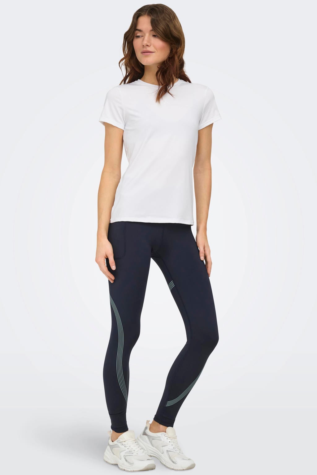 Witte dames ONLY PLAY sportshirt Onpbree van polyester met korte mouwen en ronde hals