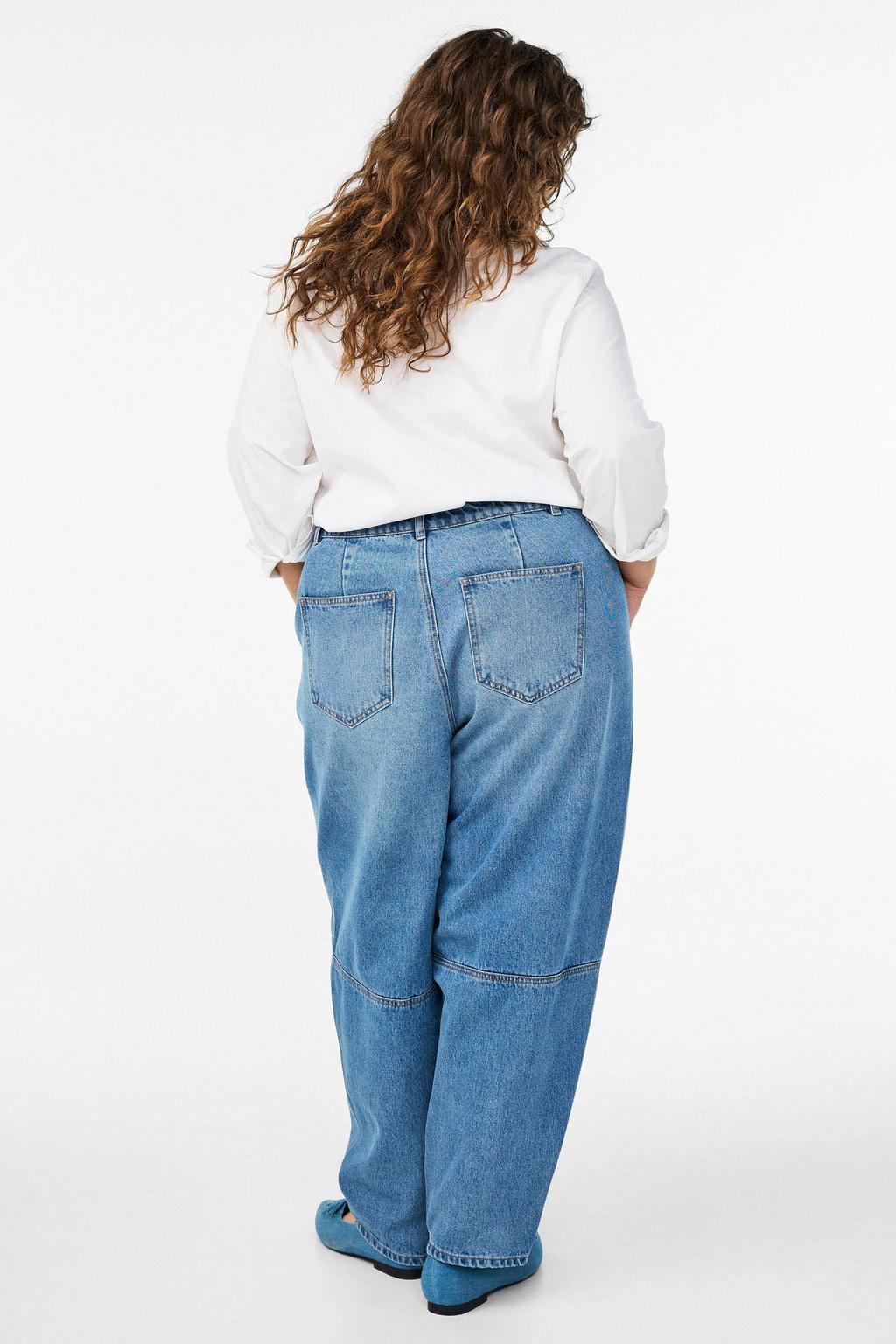 Medium blue denim dames Zizzi high waist loose fit jeans van denim met effen