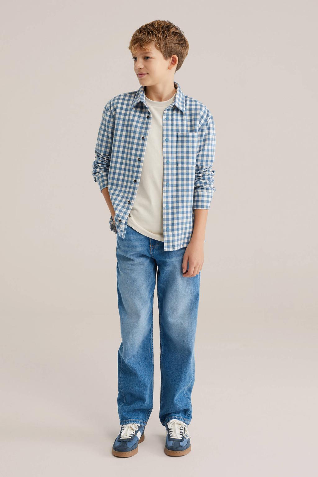 Medium blue denim jongens WE Fashion Blue Ridge Relaxed regular fit jeans van denim met effen