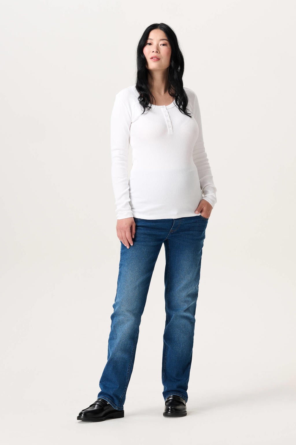 Witte dames Noppies maternity zwangerschaps- en voedings longsleeve met lange mouwen, ronde hals, knoopsluiting en elastische boord
