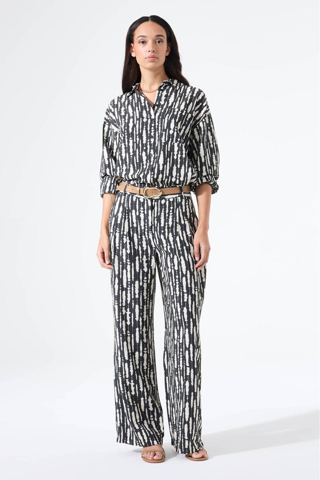 Zwarte dames Garcia wide leg regular waist broek van viscose met rits- en knoopsluiting
