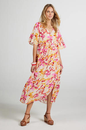 gebloemde midi jurk roze