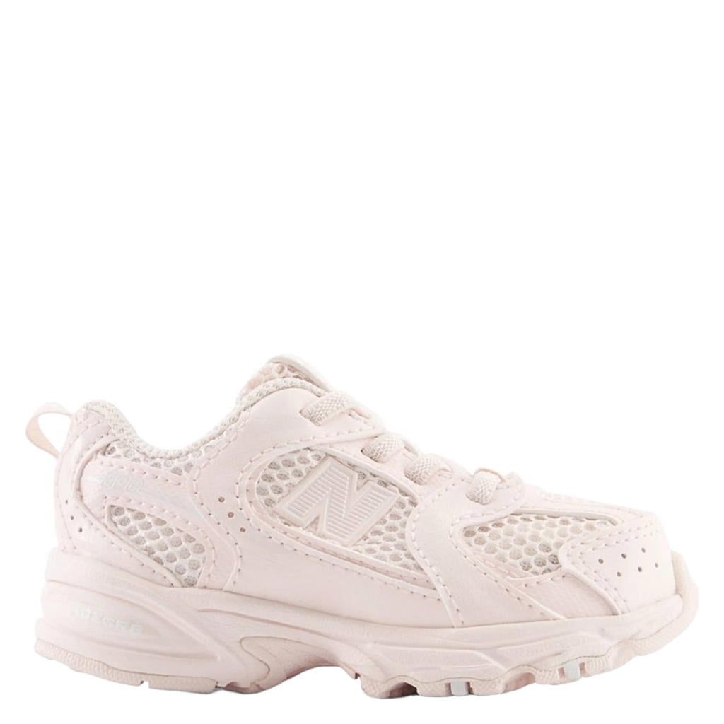 Lichtroze jongens en meisjes New Balance 530 sneakers van imitatiesuede/mesh met veters
