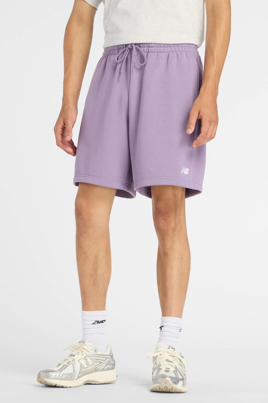 Paarse heren New Balance regular waist sweatshort van katoen met loose fit, elastische tailleband met koord en effen