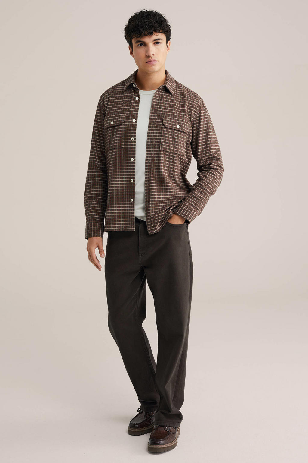 Bruine heren WE Fashion geruit overshirt van katoen met lange mouwen, klassieke kraag en knoopsluiting