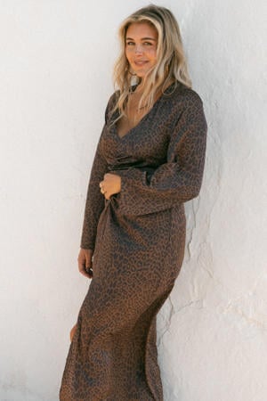 maxi jurk met panterprint bruin
