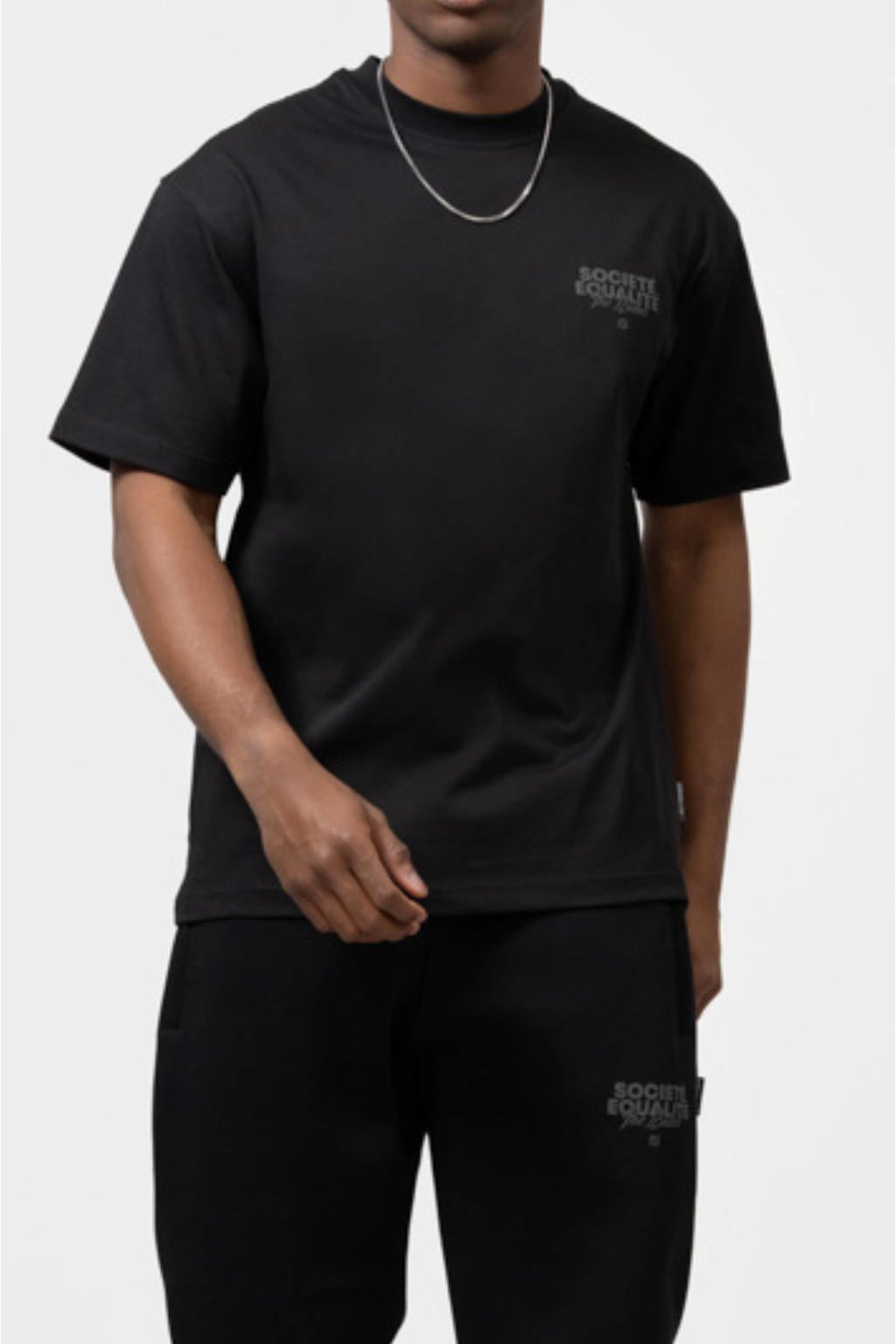 Zwarte heren Equalité Oversized T-shirt van katoen met backprint, korte mouwen en ronde hals