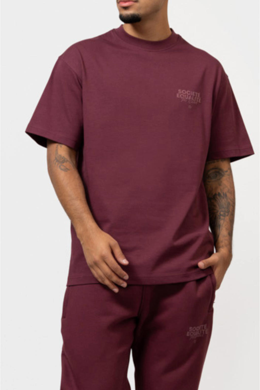 Rode heren Equalité Oversized T-shirt van katoen met backprint, korte mouwen en ronde hals