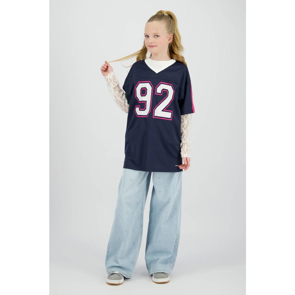 Donkerblauwe meisjes Raizzed T-shirt van polyester met tekst print, korte mouwen en V-hals