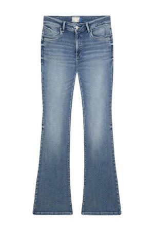 slim fit jeans