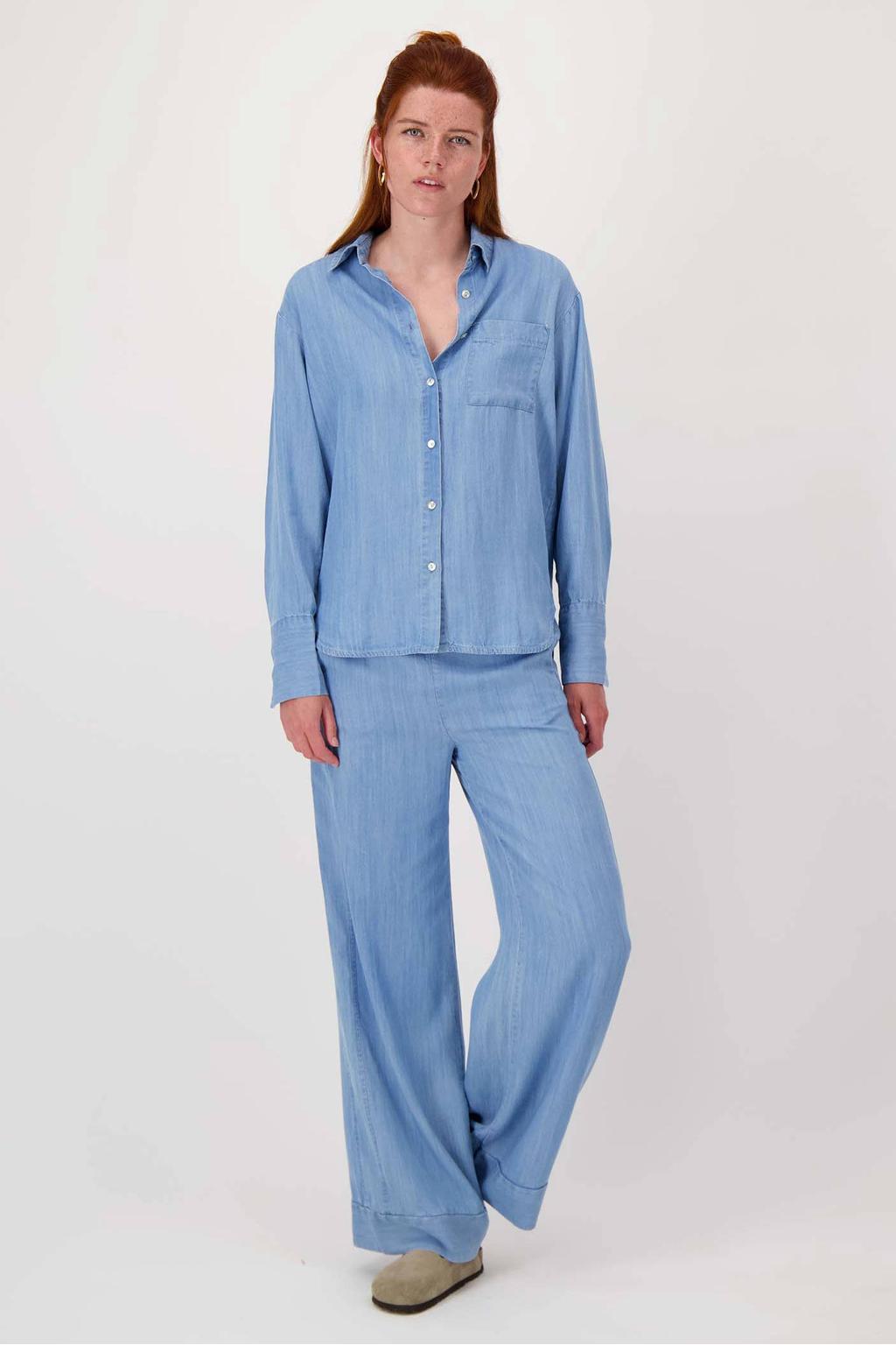 Light blue denim dames Zusss straight regular waist casual broek van lyocell met elastische tailleband en effen