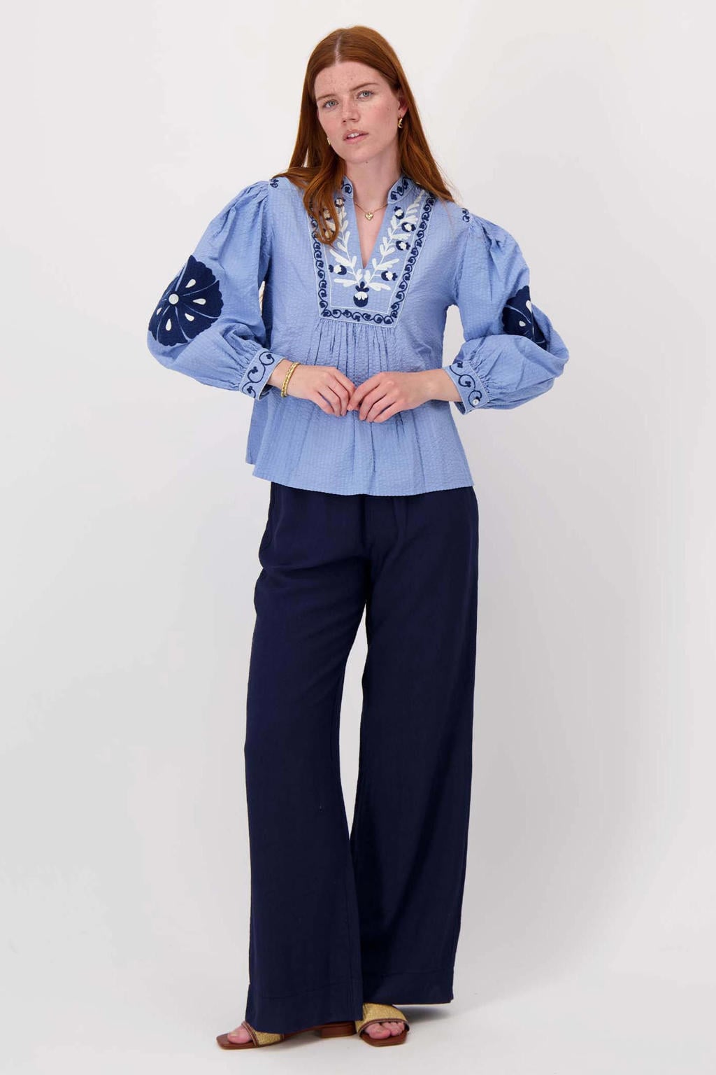 Blauw en witte dames Zusss blousetop van katoen met lange mouwen, reverskraag en knoopsluiting