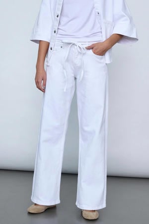 low waist wide leg jeans wit