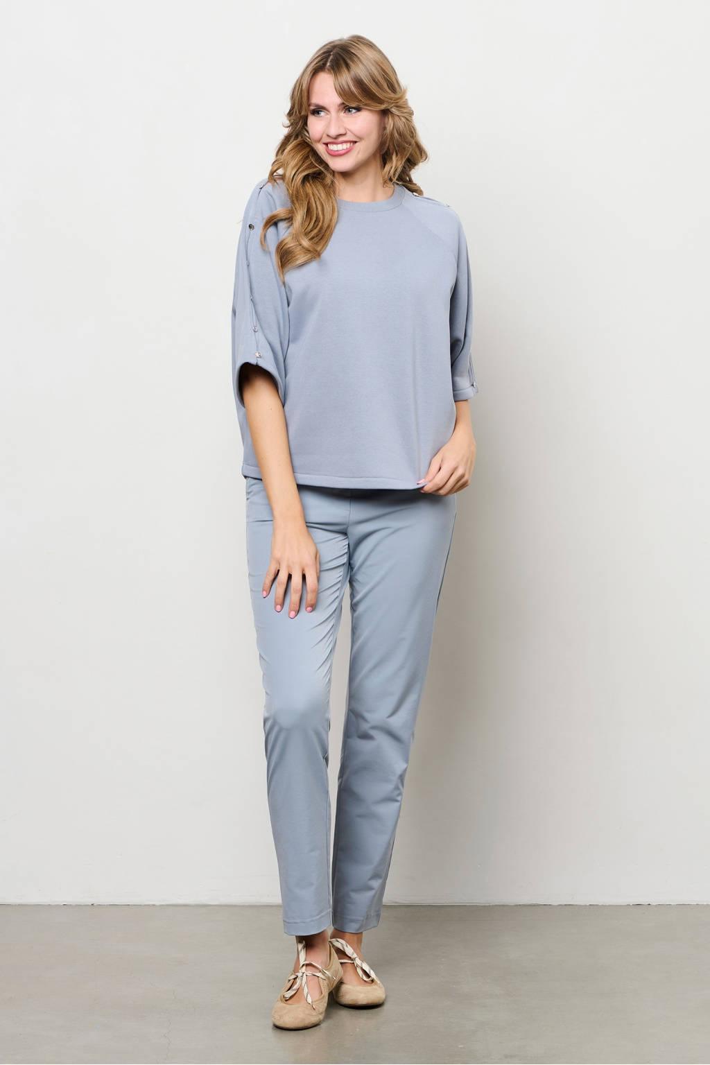 Grijsblauwe dames &Co Woman pullover blauw van katoen met effen, half lange mouwen, ronde hals en sierknopen