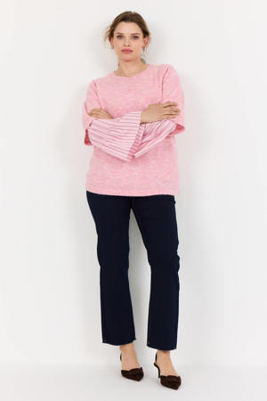 gebreide trui roze