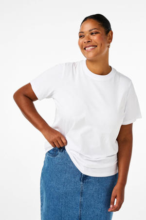 T-shirt wit