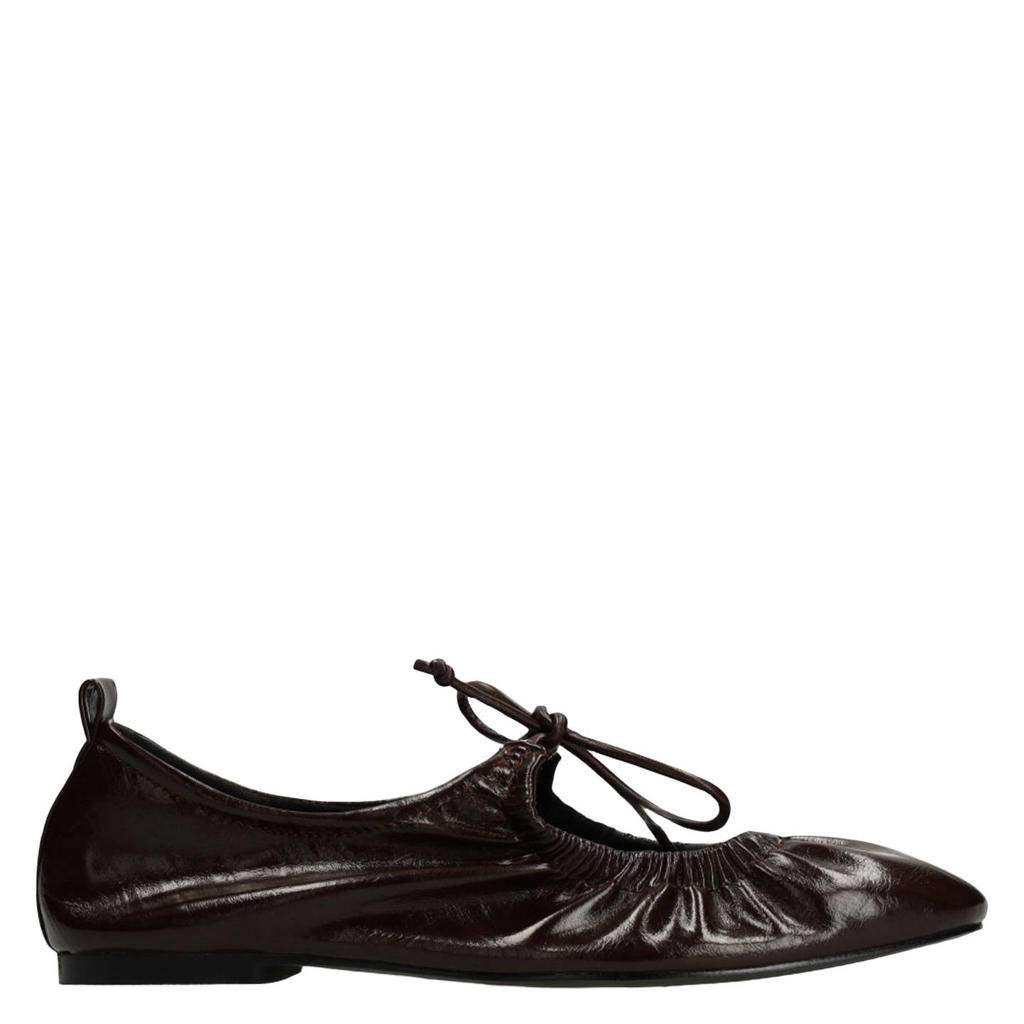 Bruine dames Sacha lak ballerina's van textiel met veters