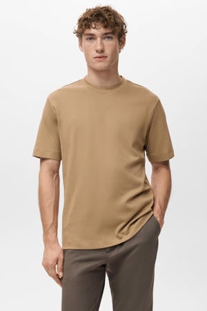 regular T-shirt bruin