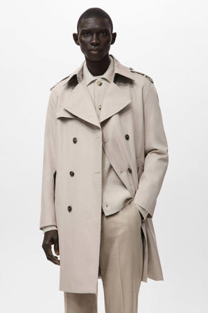 trenchcoat beige