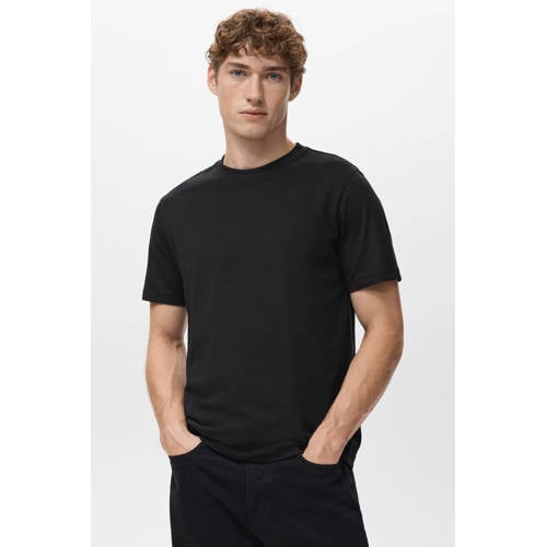 Mango Man Aansluitend T-shirt zwart afbeelding