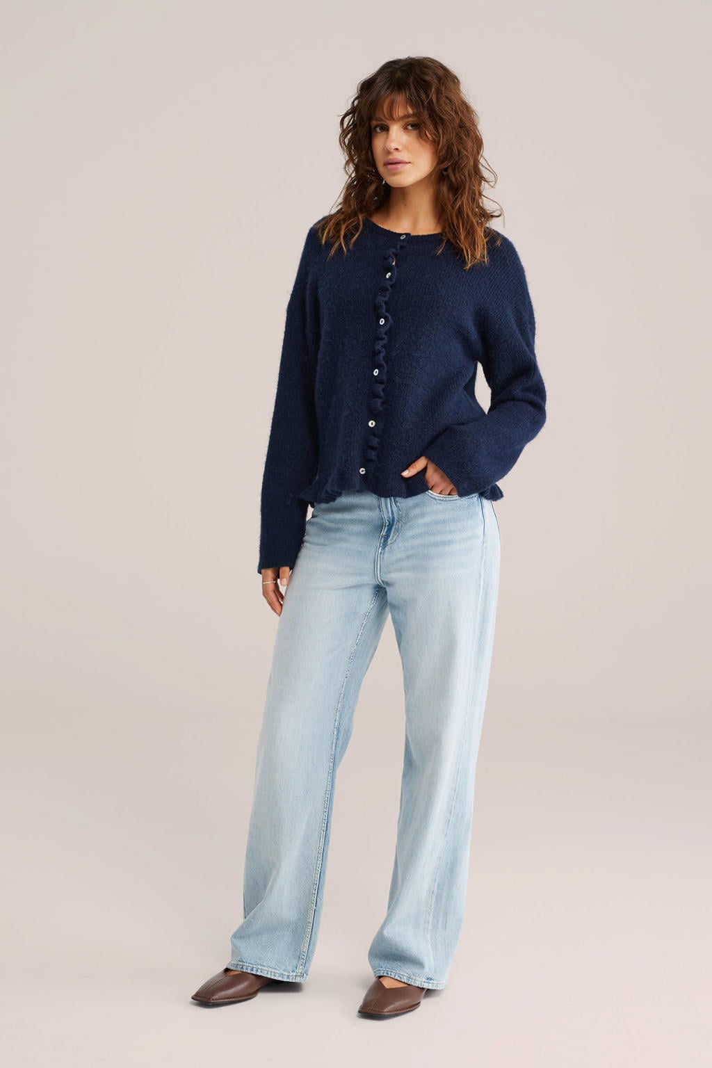 Donkerblauwe dames WE Fashion gebreid vest met effen, lange mouwen, ronde hals en knoopsluiting