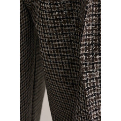 WE Fashion loose geruite chino bruin afbeelding