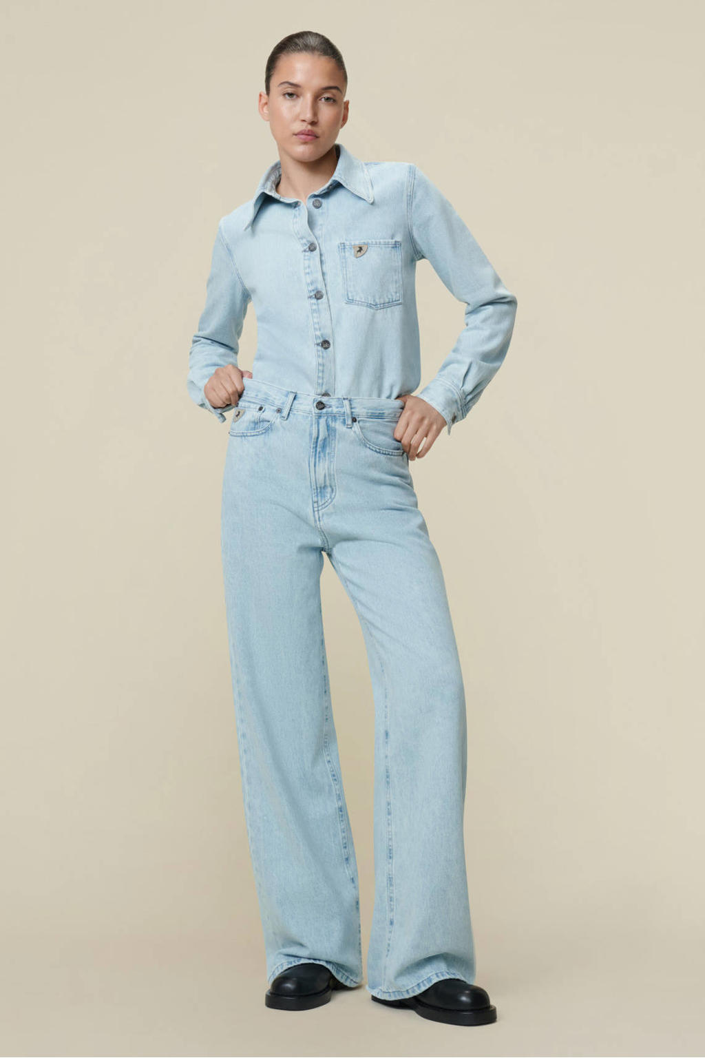 Light blue denim dames Lois Skater Loose Z high waist wide leg jeans van denim met rits- en knoopsluiting en effen