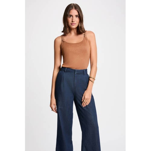 Morgan singlet camel afbeelding