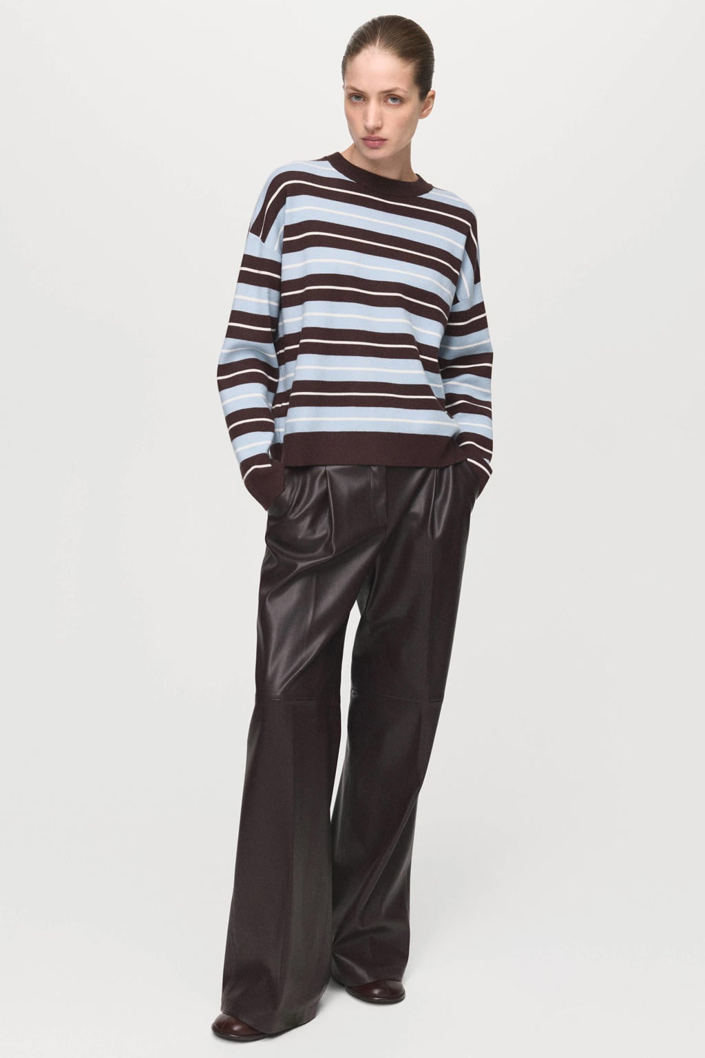 Donkerblauwe dames Mango gestreepte pullover van viscose met lange mouwen en ronde hals