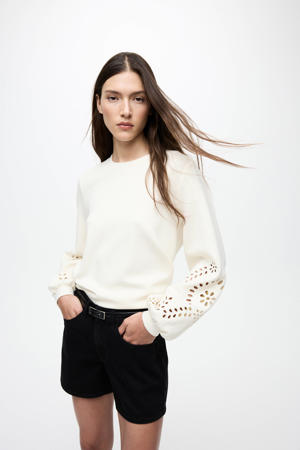 sweater ecru