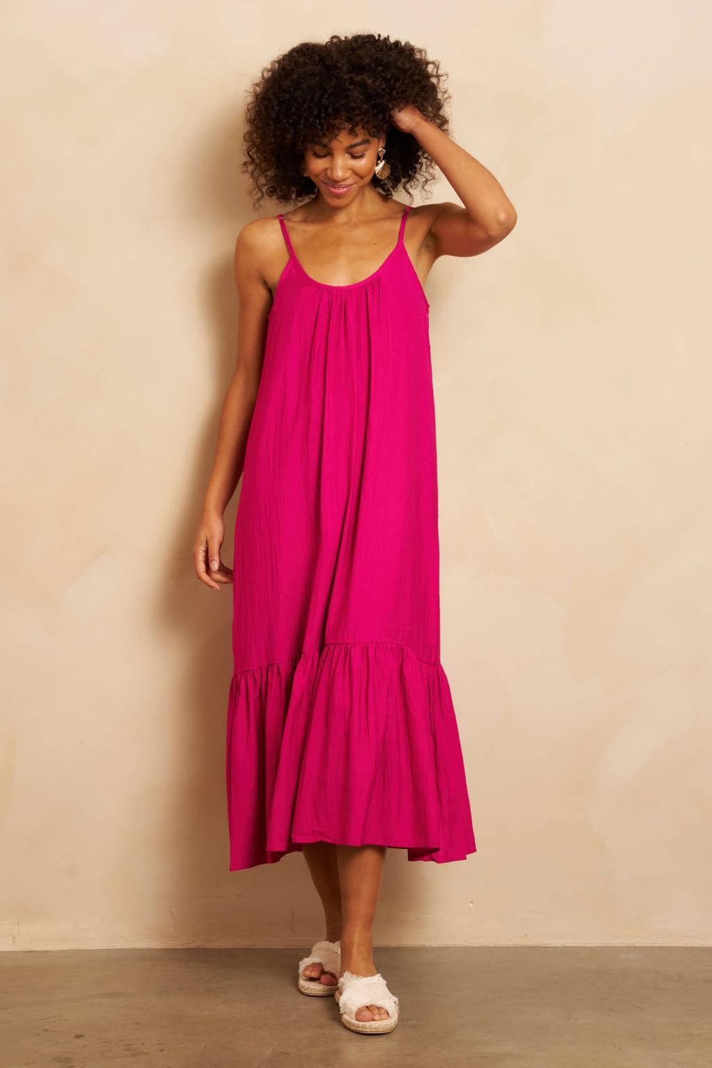 Fuchsia dames Lofty Manner maxi jurk van katoen met effen, spaghettibandjes en ronde hals