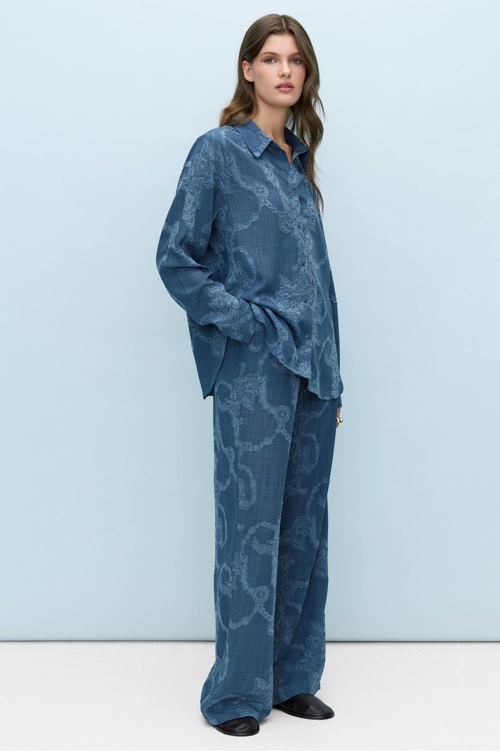 Blauwe dames VILA blouse van polyester met lange mouwen, klassieke kraag, knoopsluiting en borduursels