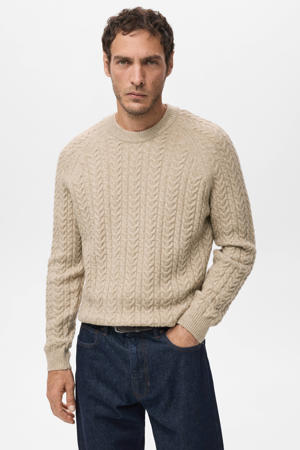 gebreide trui met wol met kabels beige