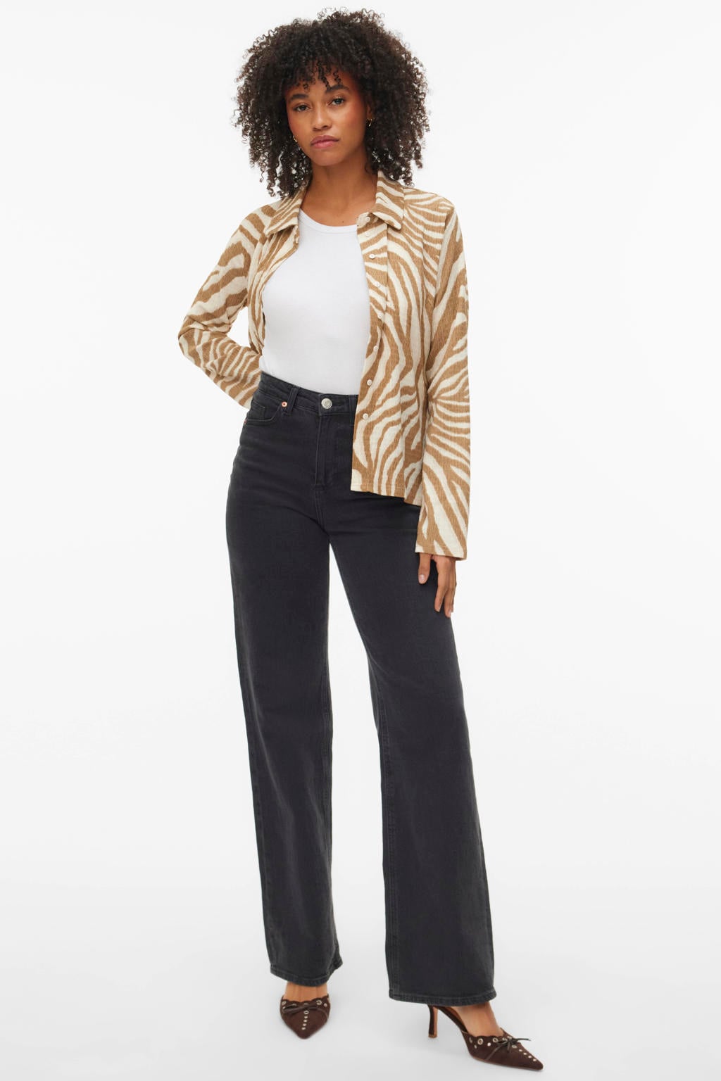 Ecru en bruine dames VERO MODA blouse van polyester met zebraprint, lange mouwen, klassieke kraag en knoopsluiting