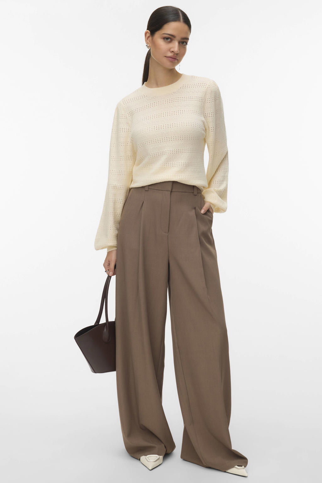 Beige dames VERO MODA trui gebreid van viscose met effen, lange mouwen en ronde hals