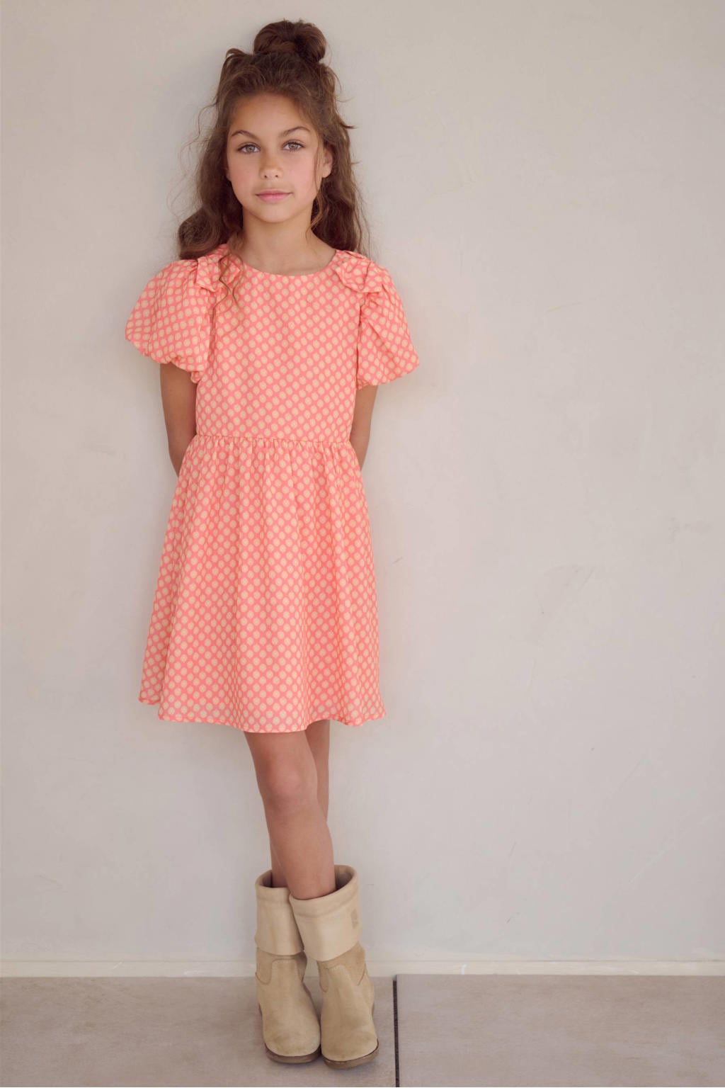 Oranje en gele meisjes NONO midi jurk van polyester met korte mouwen, ronde hals en halve rits