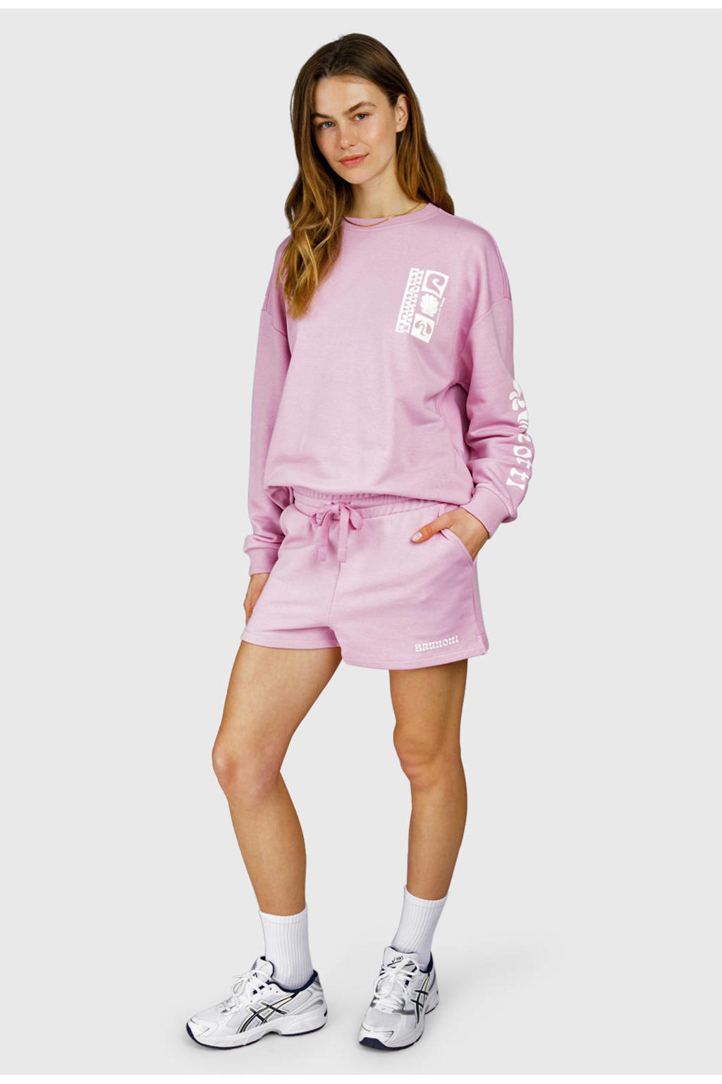 Roze dames Brunotti short Milly van sweat materiaal met regular waist en elastische tailleband met koord