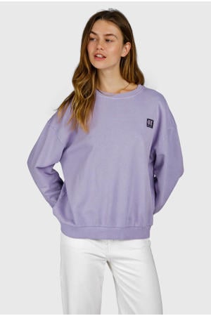 sweater lila