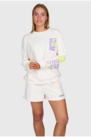 sweater wit