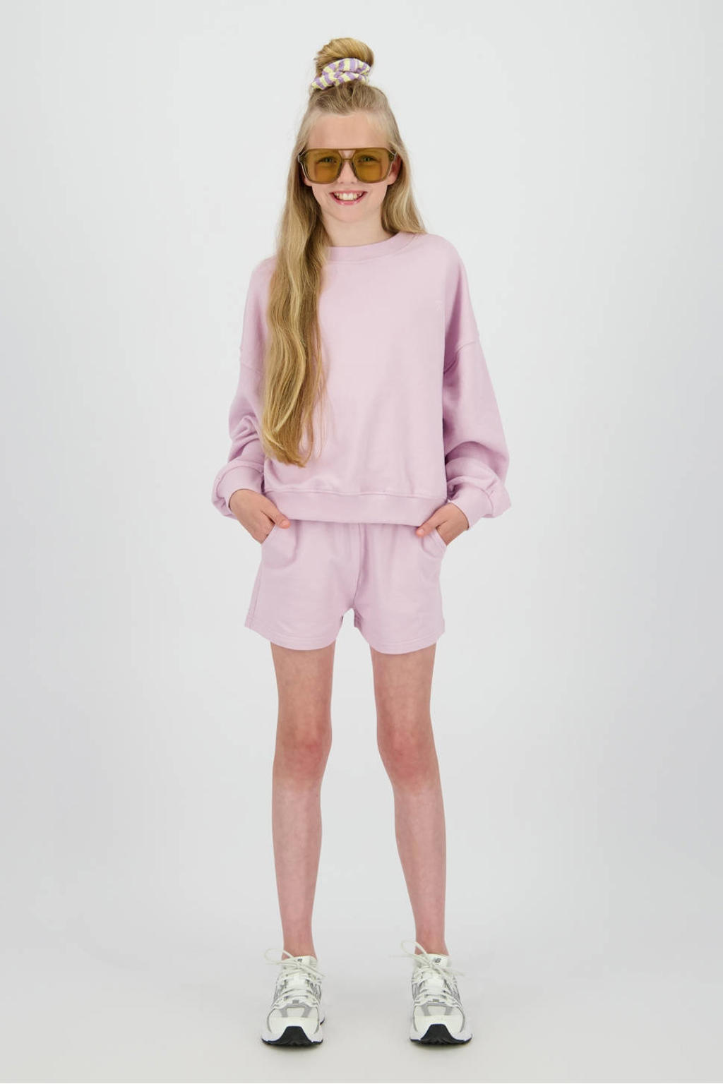 Roze meisjes Raizzed regular waist sweatshort met elastische tailleband met koord en effen