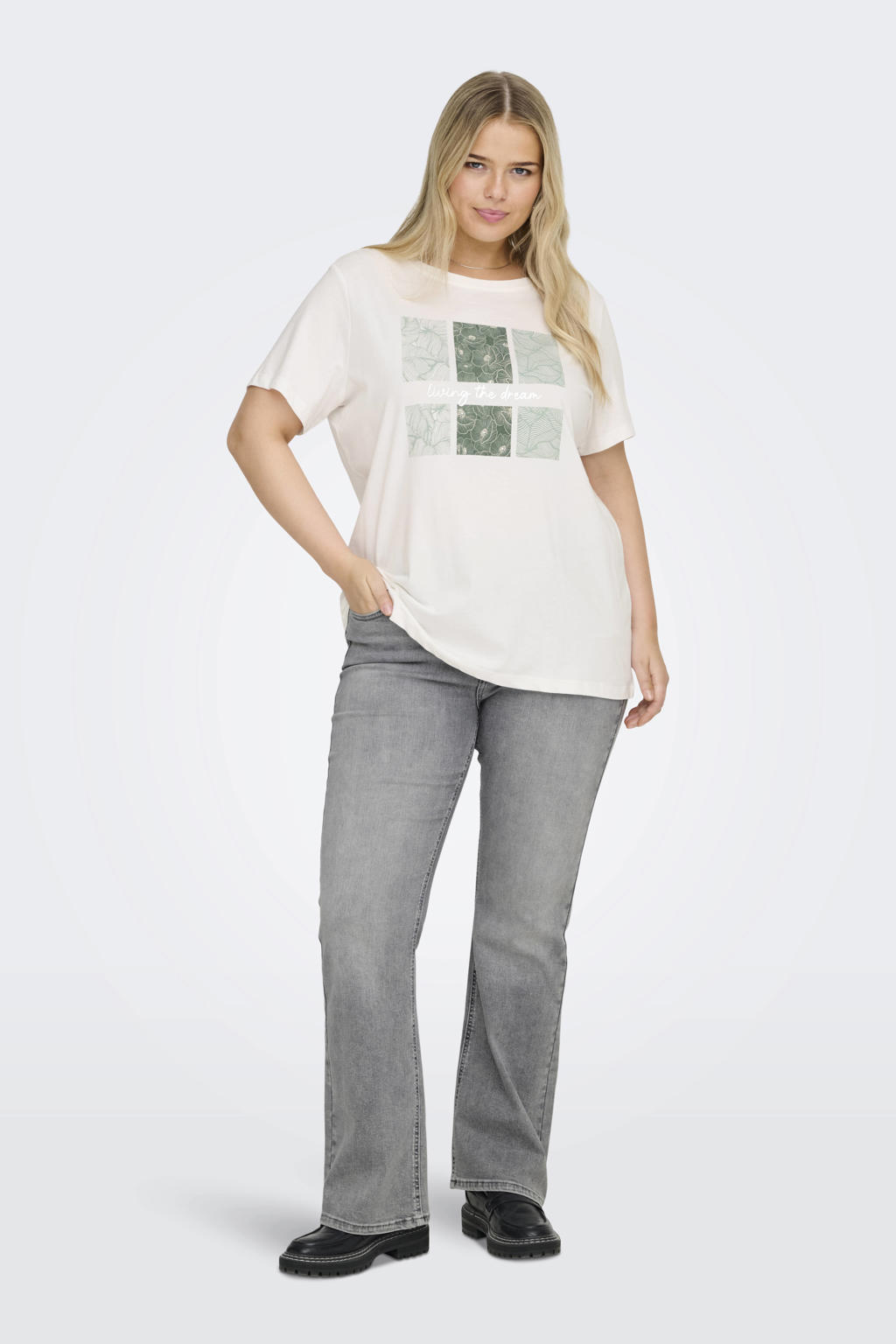 Ecru en groene dames ONLY CARMAKOMA T-shirt van katoen met effen, korte mouwen en ronde hals