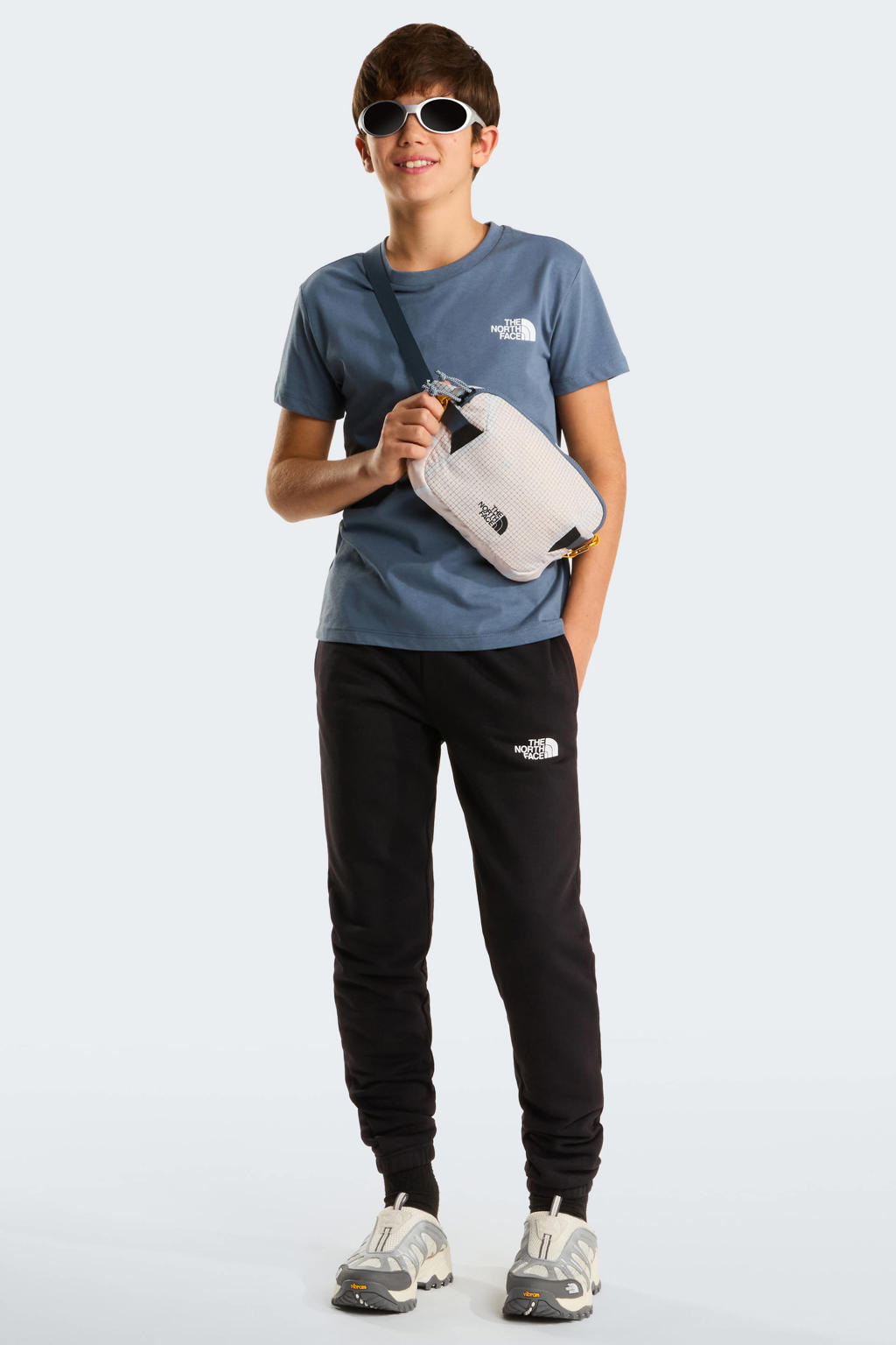 Grijsblauwe jongens en meisjes The North Face T-shirt blauw van katoen met effen, korte mouwen en ronde hals