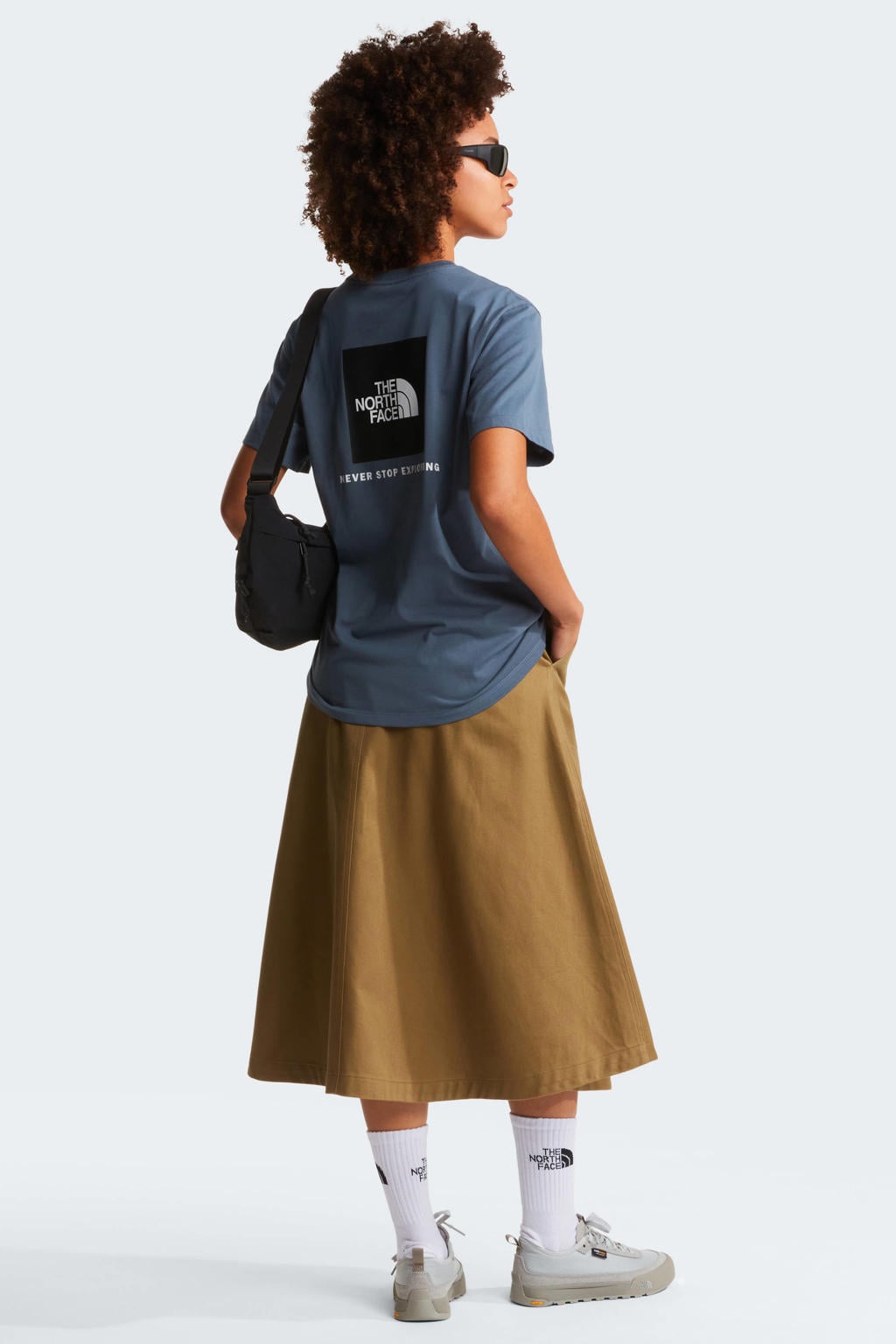 Grijsblauwe dames The North Face T-shirt Evolution NSE blauw van katoen met logo dessin, korte mouwen en ronde hals