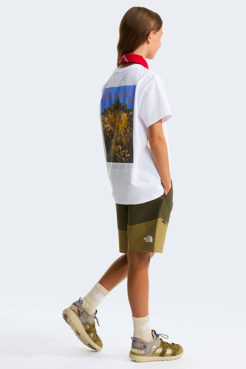Witte meisjes The North Face T-shirt Flora van katoen met backprint, korte mouwen en ronde hals