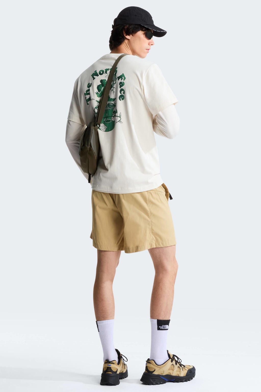 Ecru heren The North Face T-shirt Retro Earth van katoen met backprint, korte mouwen en ronde hals