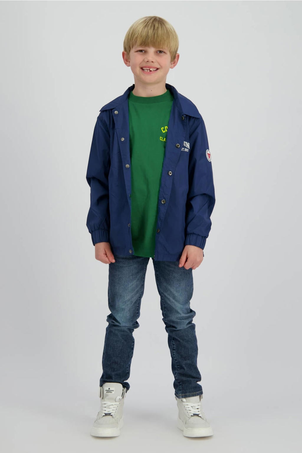 Blauwe jongens Vingino zomerjas van nylon met logo dessin, lange mouwen, klassieke kraag en drukknoopsluiting