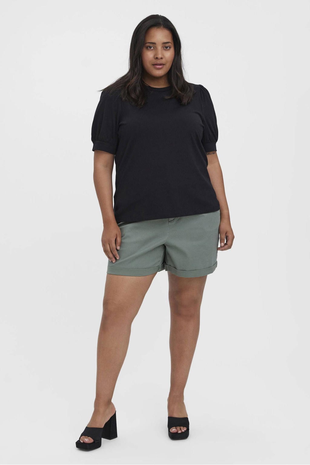 Zwarte dames VERO MODA CURVE T-shirt van katoen met effen, korte mouwen en ronde hals