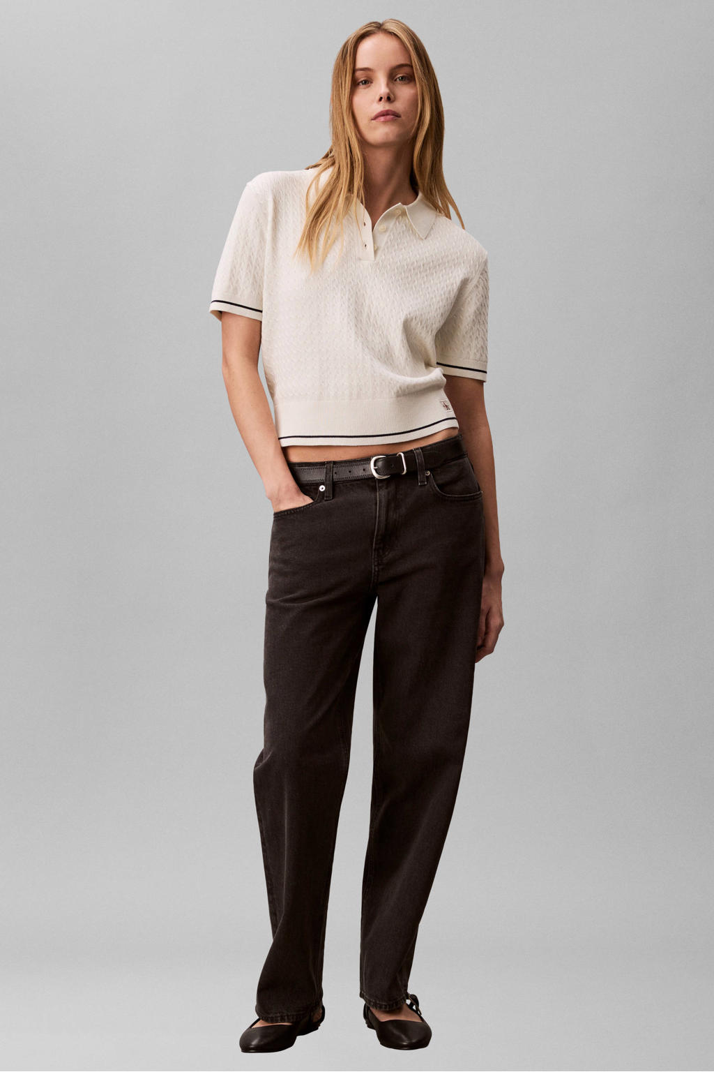 Ecru dames CALVIN KLEIN JEANS cropped top met effen, korte mouwen, polo kraag en kabel details